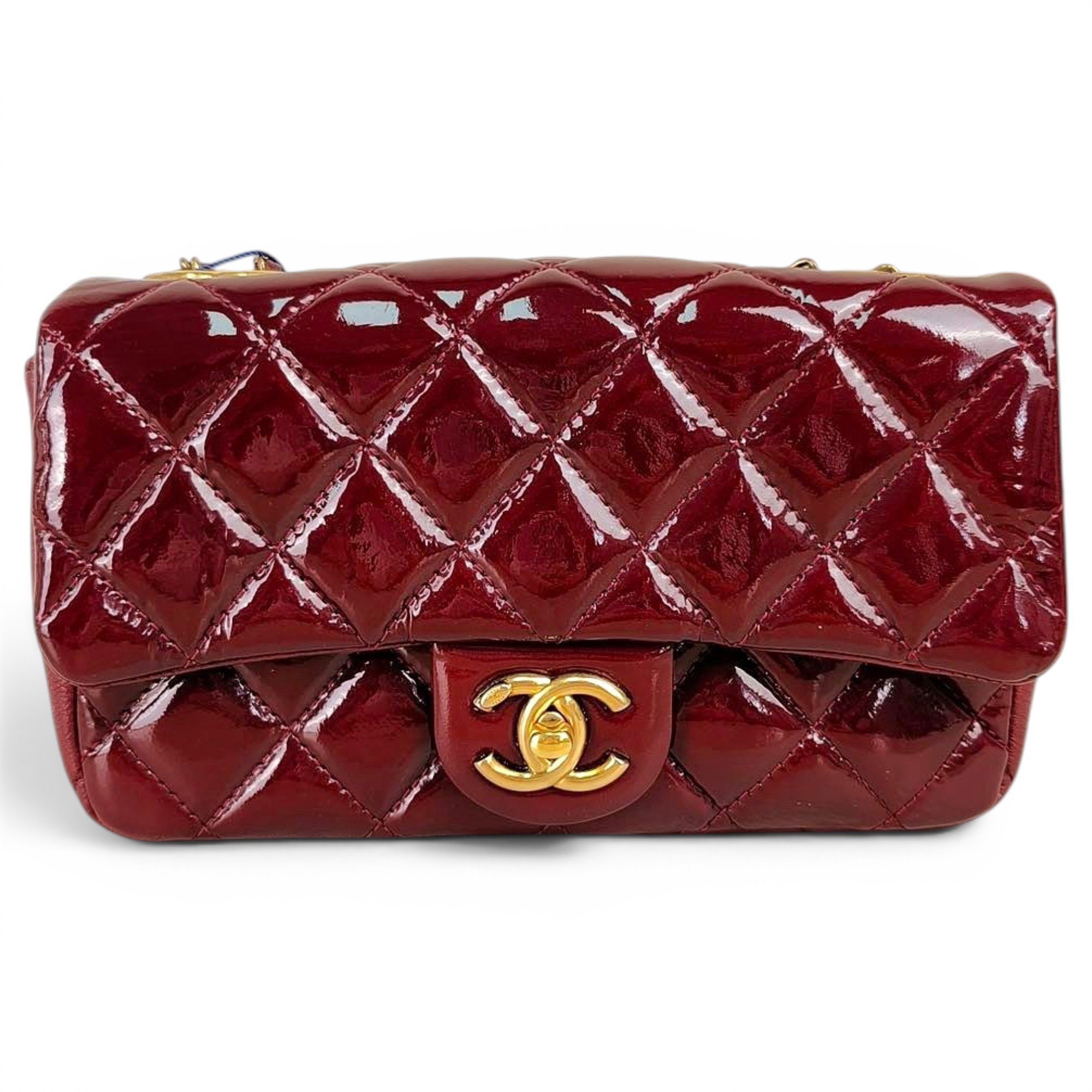 Timeless/Classique patent leather crossbody bag