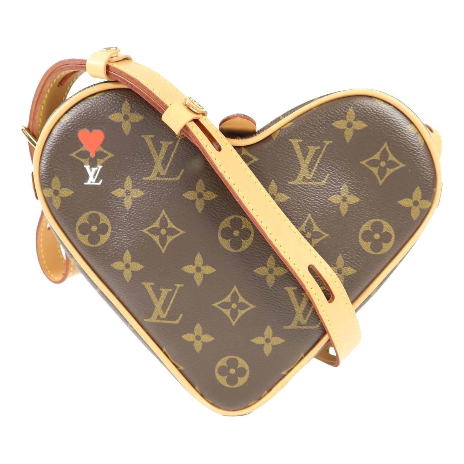 Coeur Game On leather crossbody bag