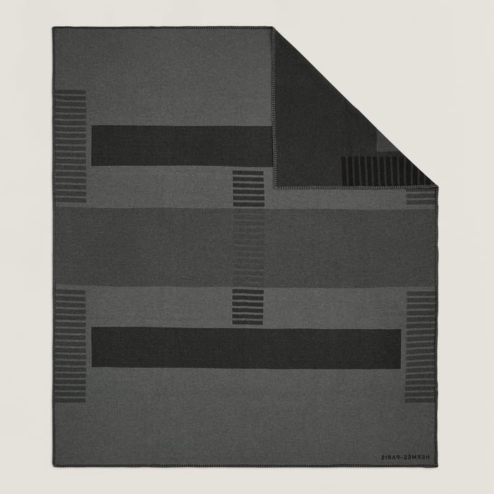 Gris H Tape Bed Cover