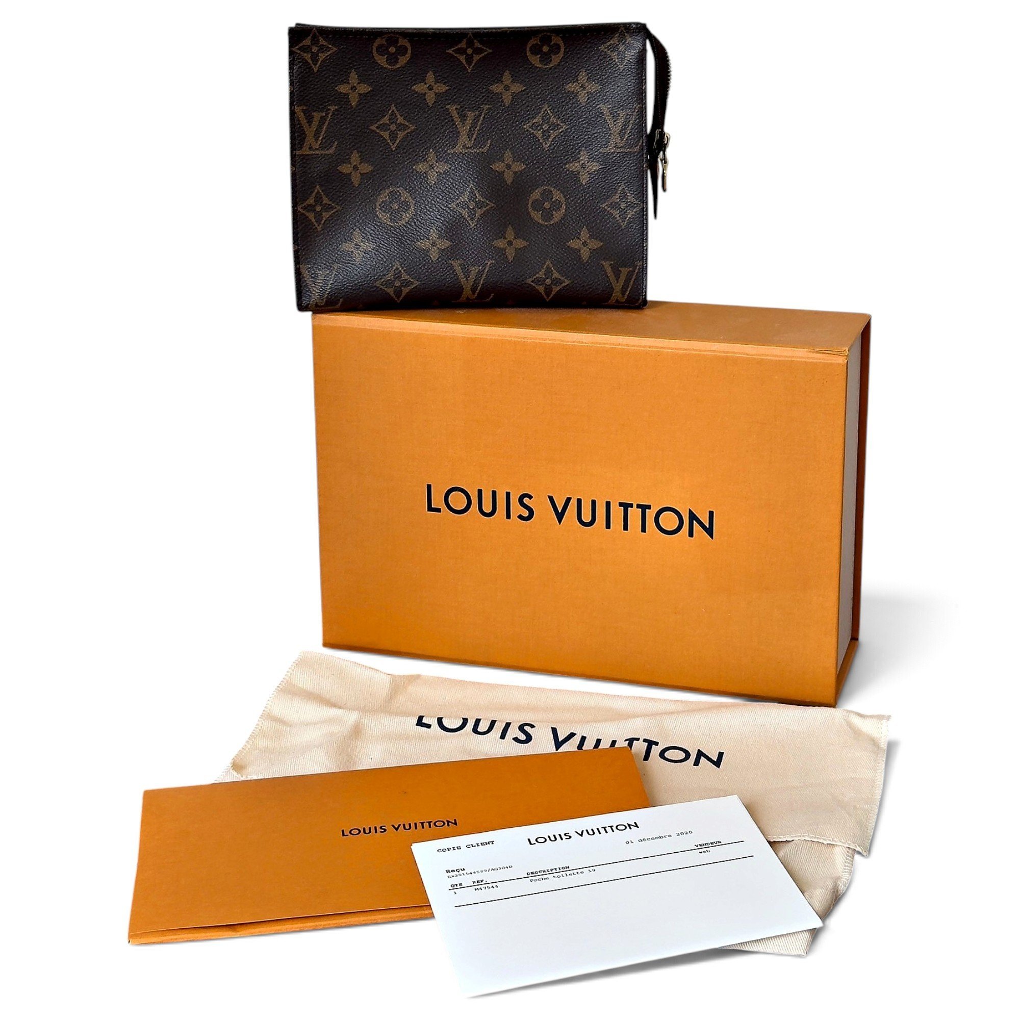 Vegan leather clutch bag