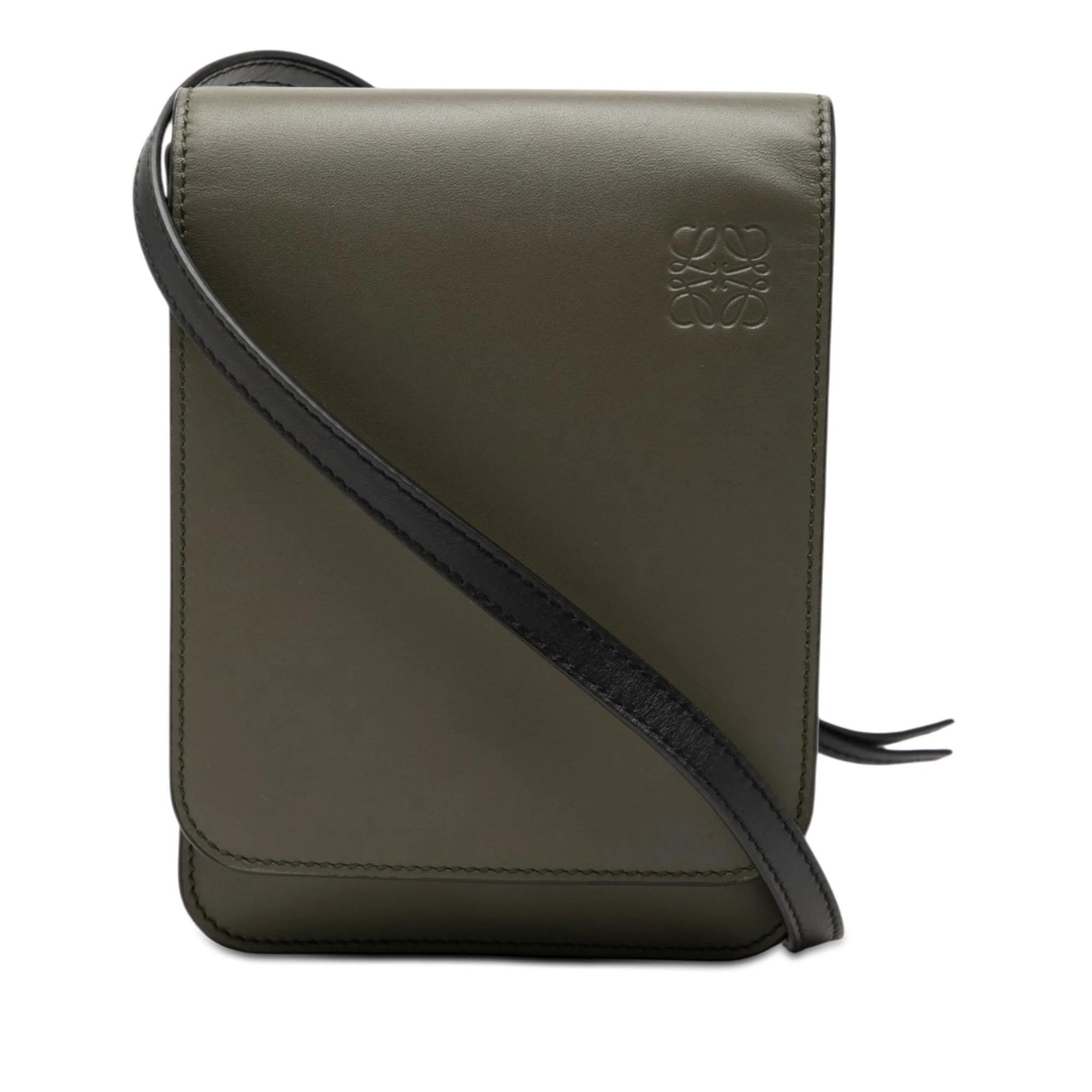 Anagram leather crossbody bag