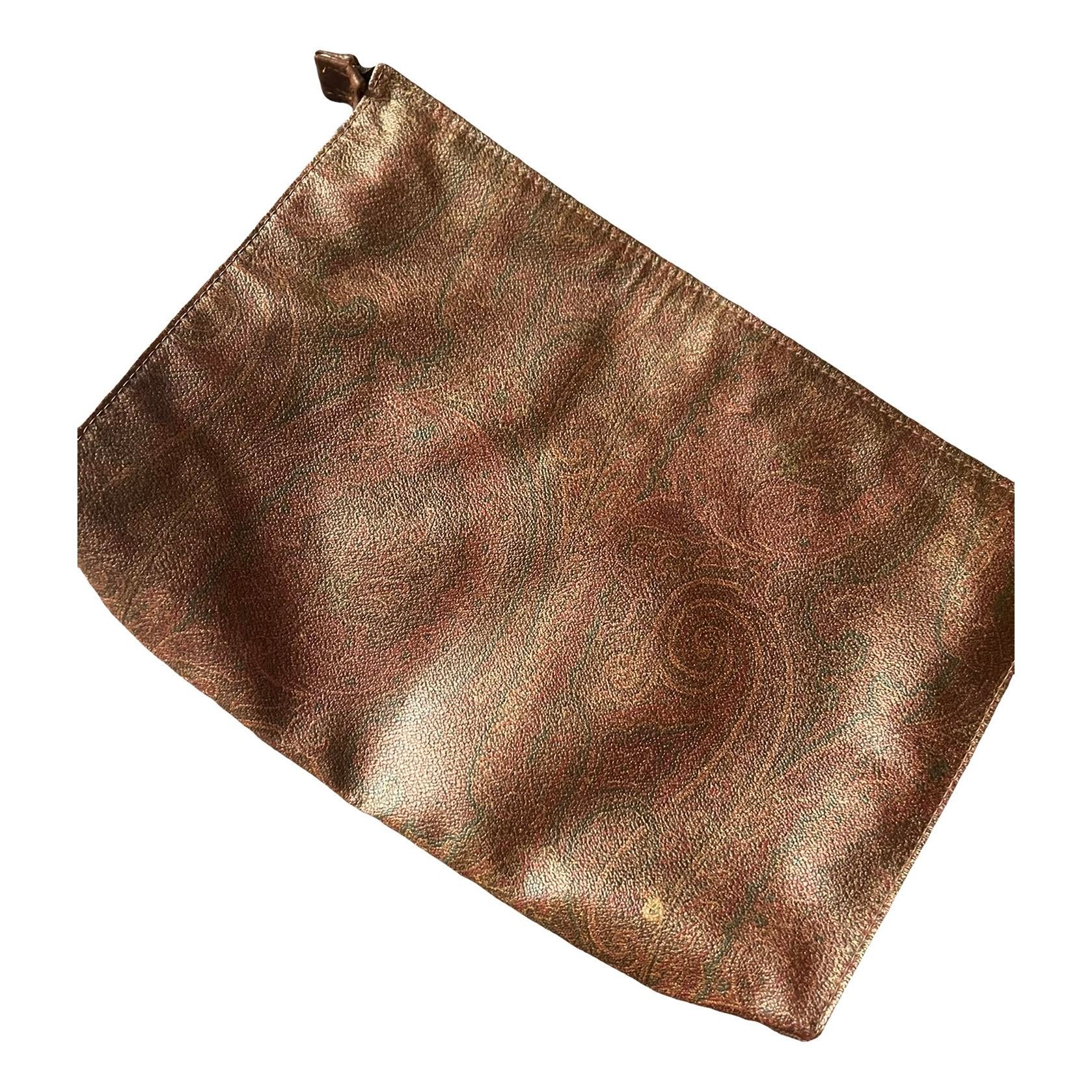 Leather clutch bag