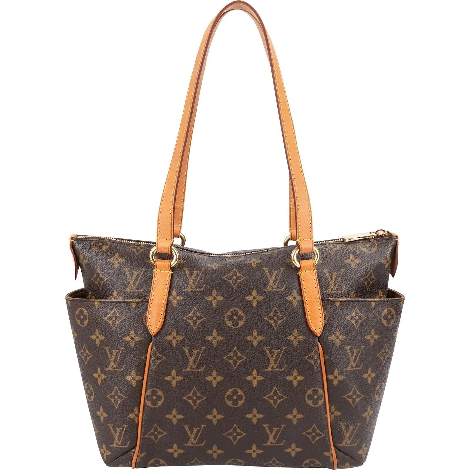 Totally leather handbag