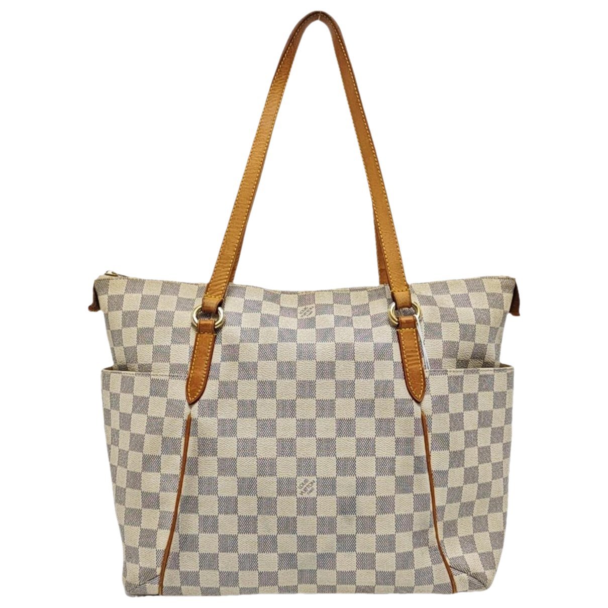 Totally leather handbag