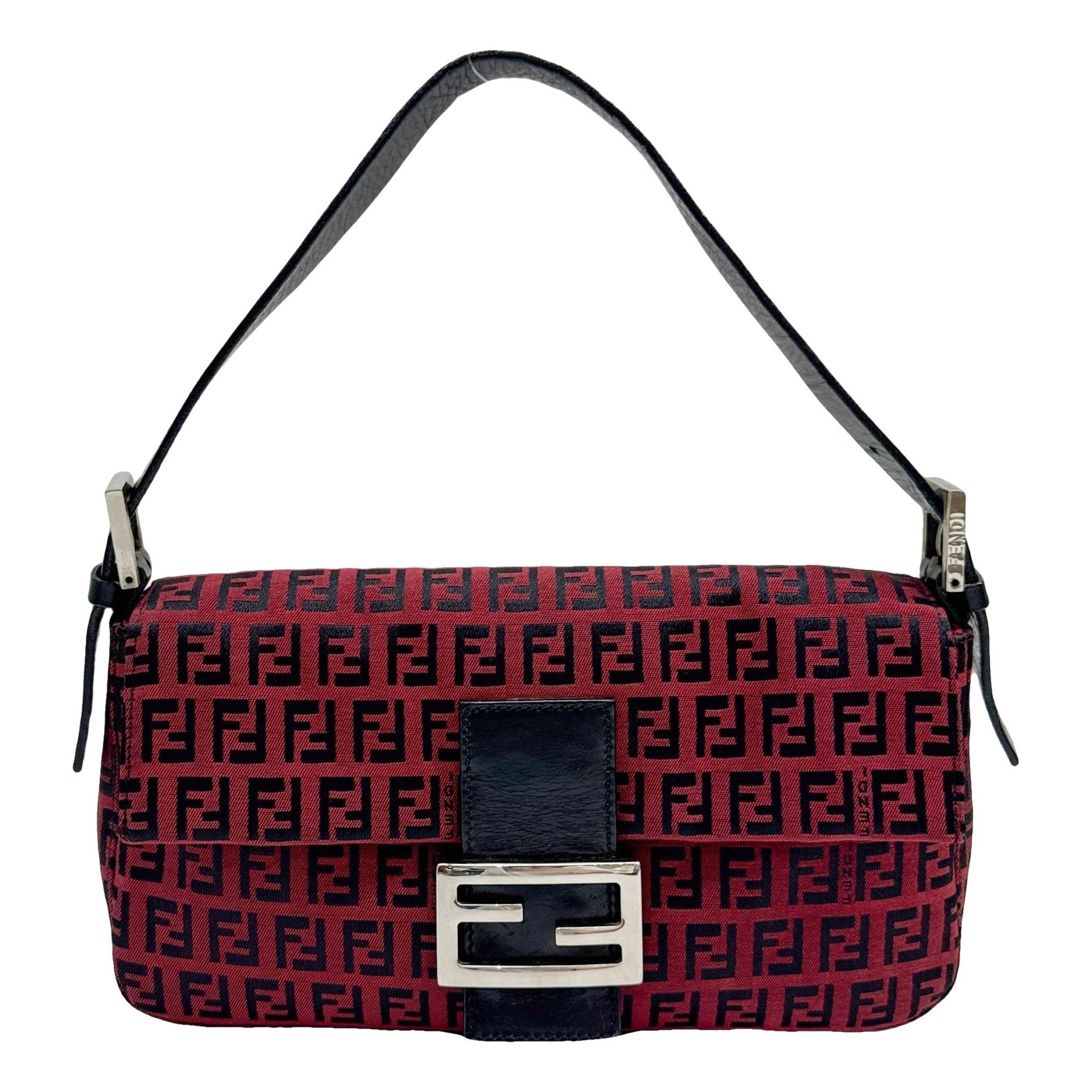 Baguette cloth handbag
