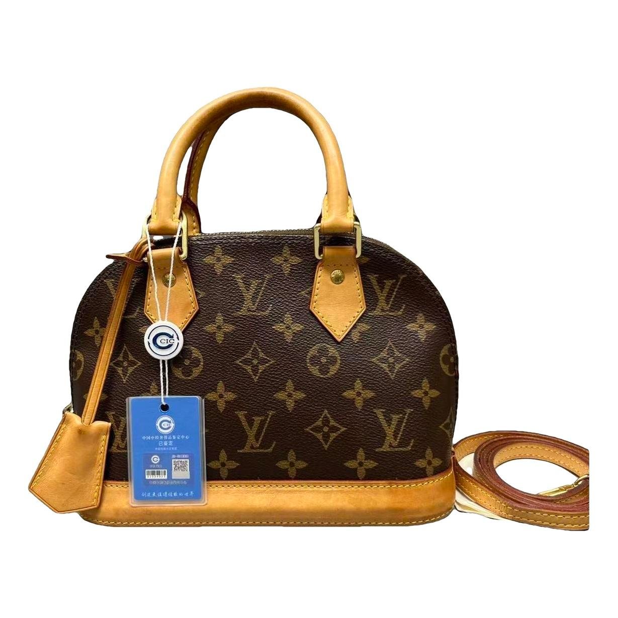 Alma BB leather handbag