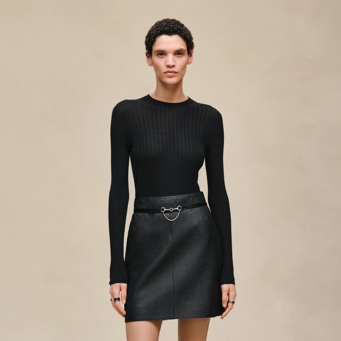 Noir Long-sleeve Sweater