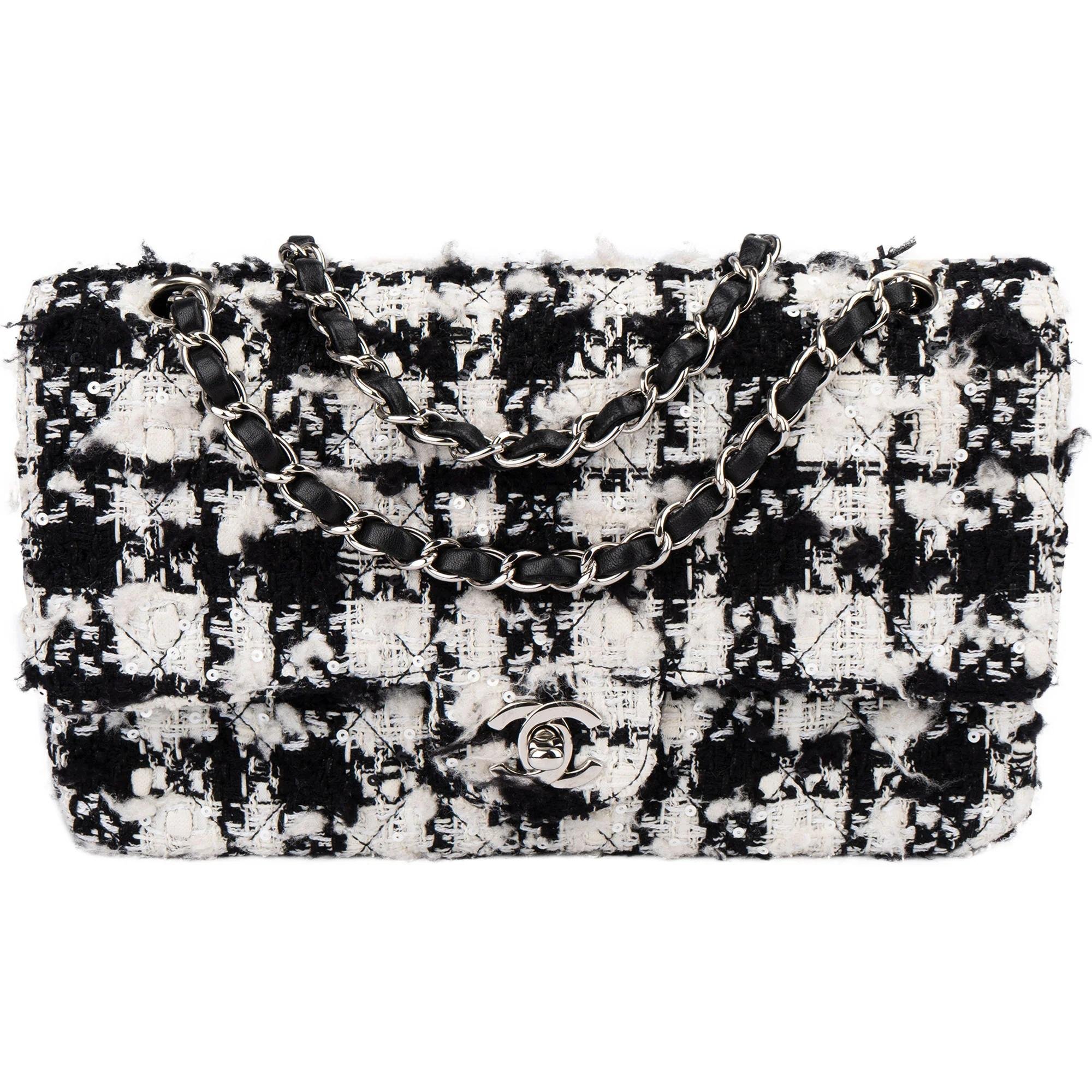 Timeless/Classique tweed crossbody bag