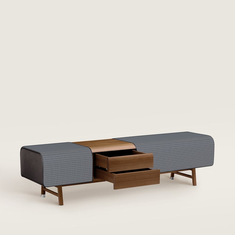 Les Necessaires d'Hermès long bench