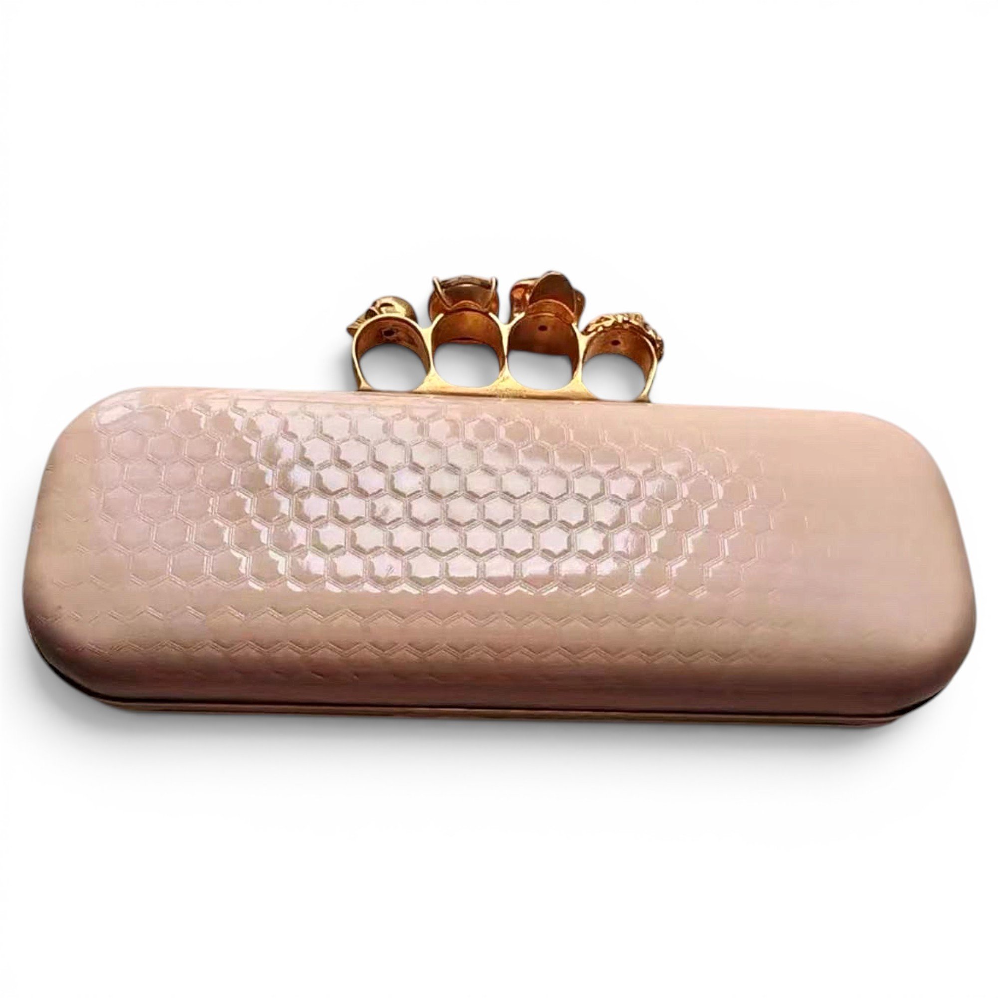 Knuckle clutch bag