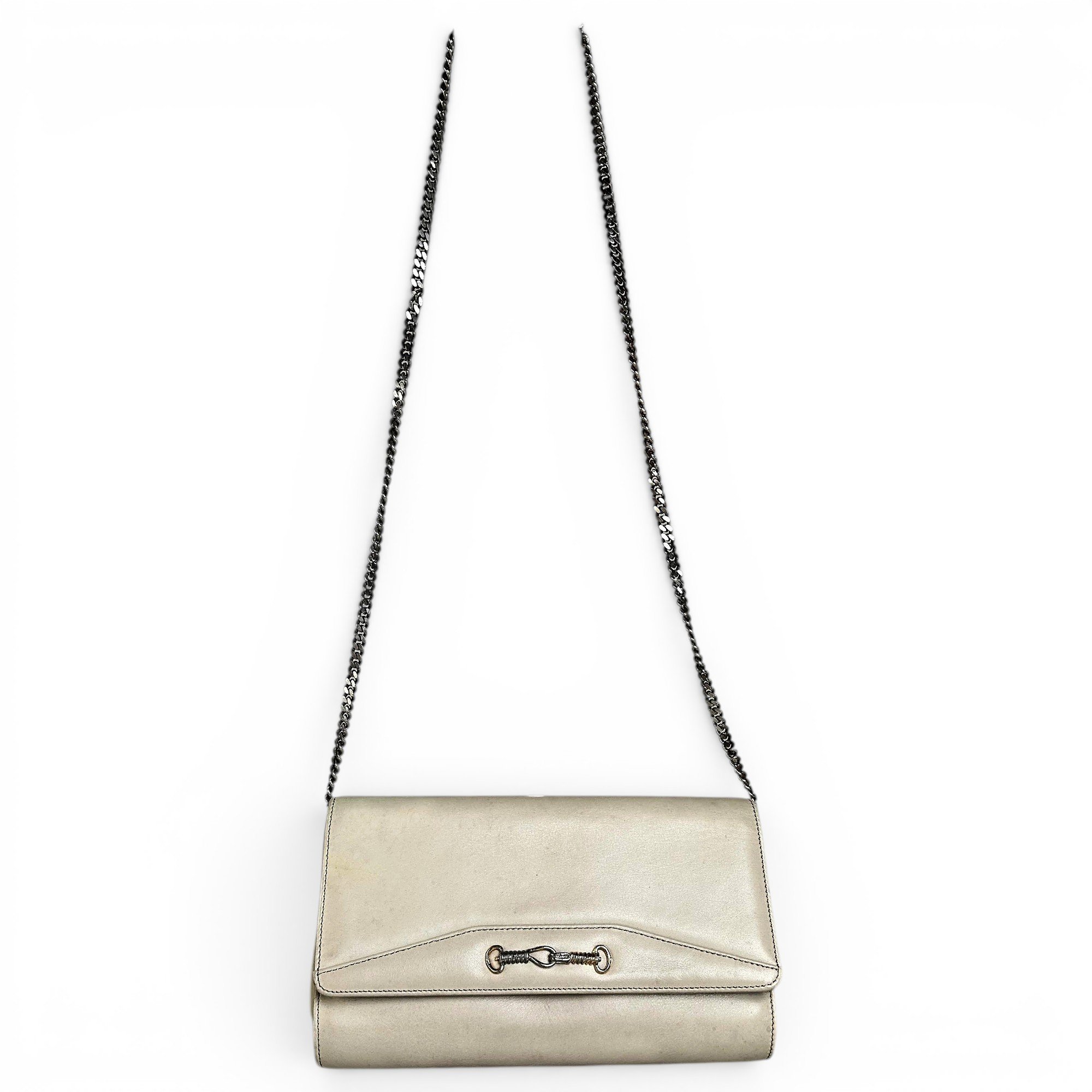 Clasp leather handbag