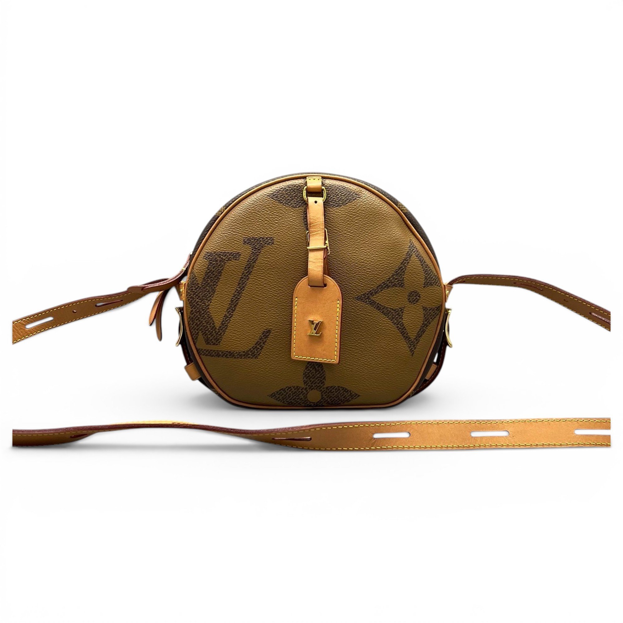 Louis Vuitton Boîte chapeau souple leather crossbody bag
