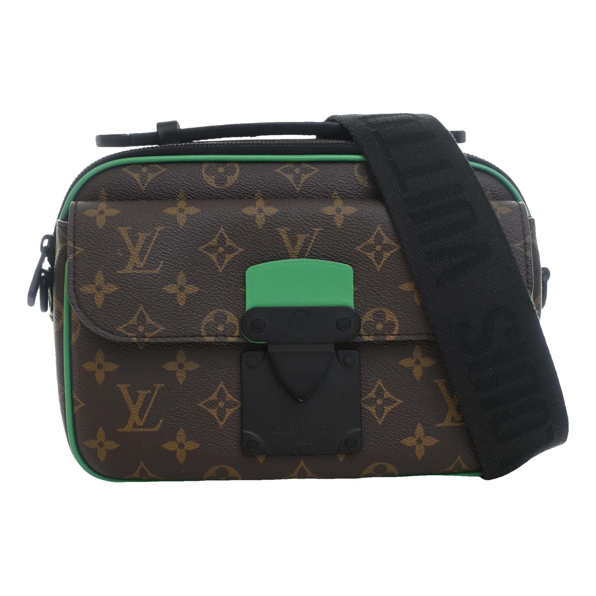 Crossbody bag
