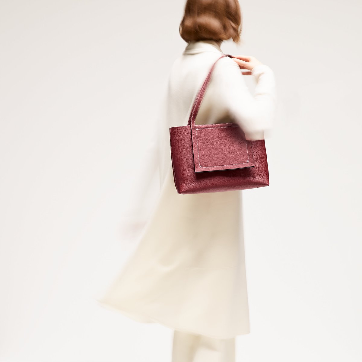 모브 빨 Hermès Cabasellier 31 백