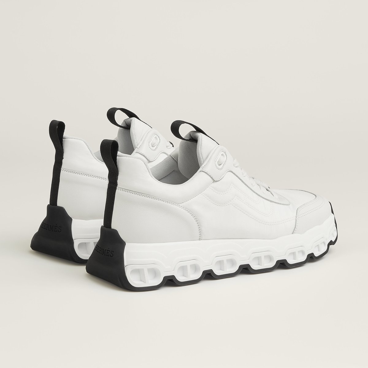 Blanc Impulse Sneaker