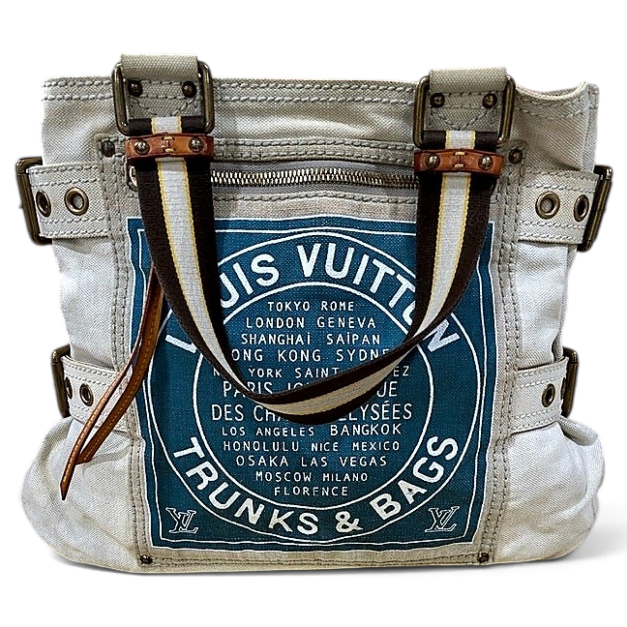 Leather tote
