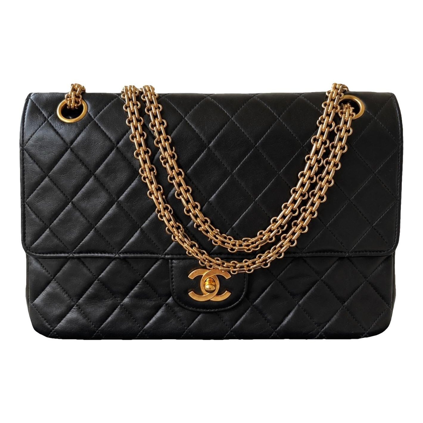 Timeless/Classique patent leather crossbody bag