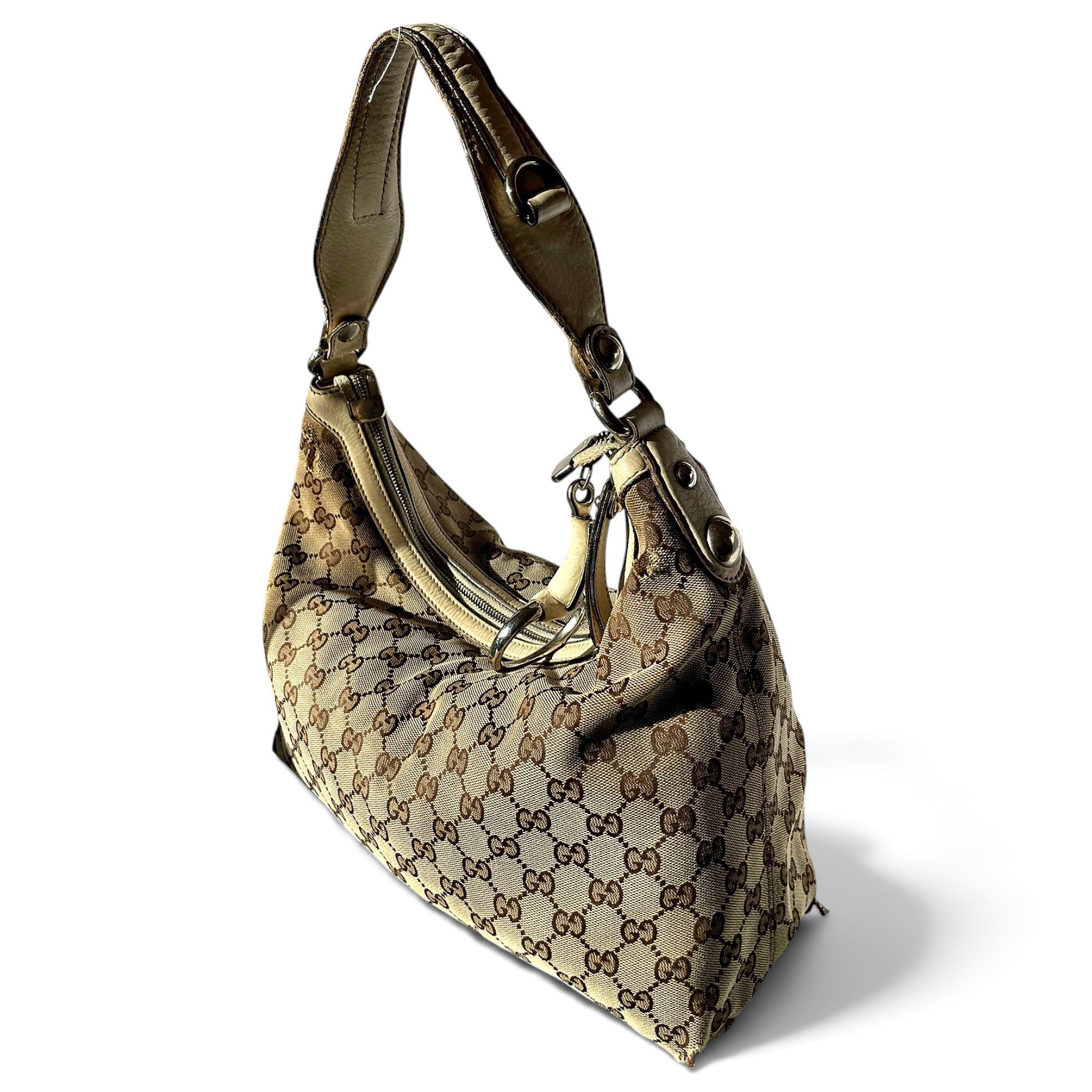 Hobo cloth handbag