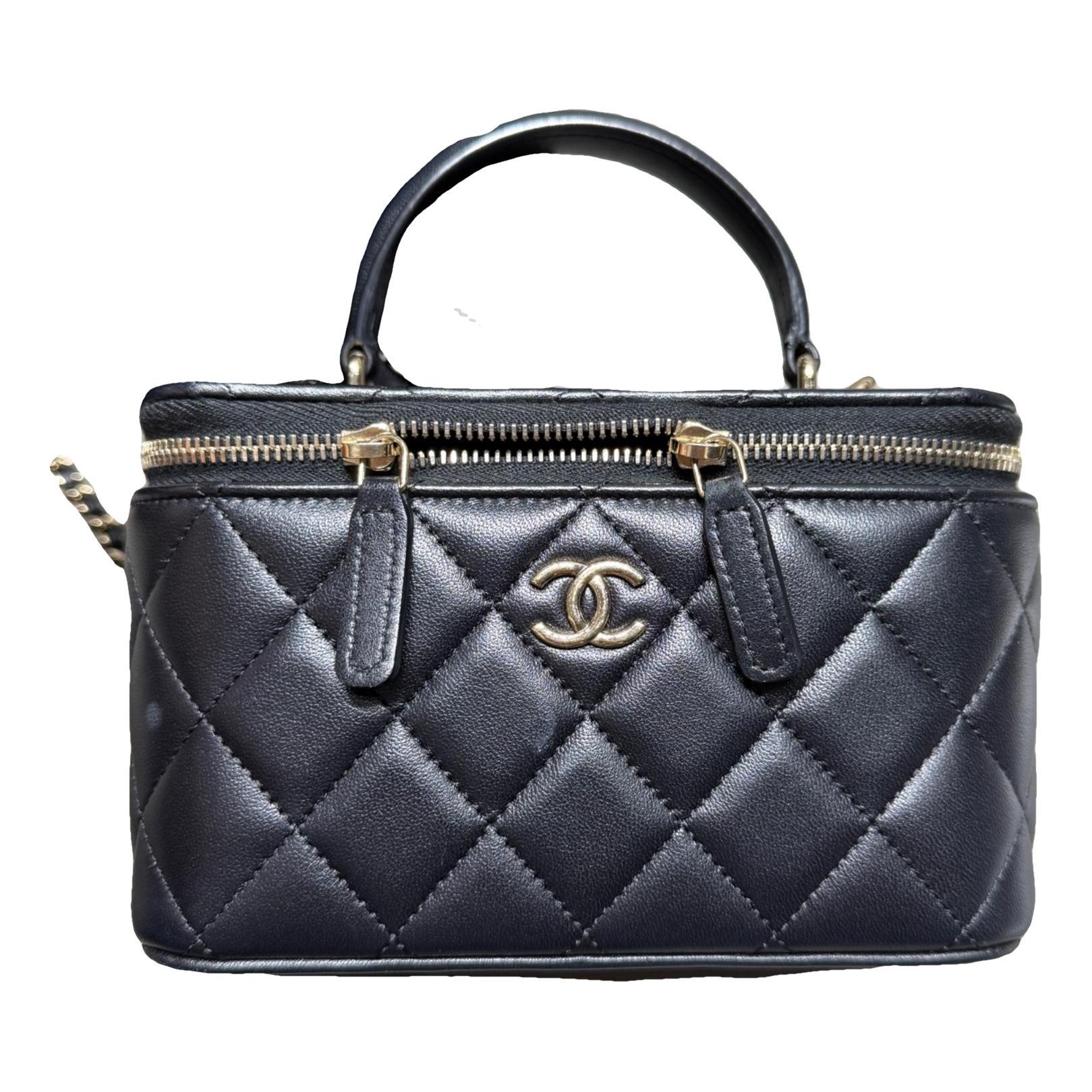 Vanity leather handbag