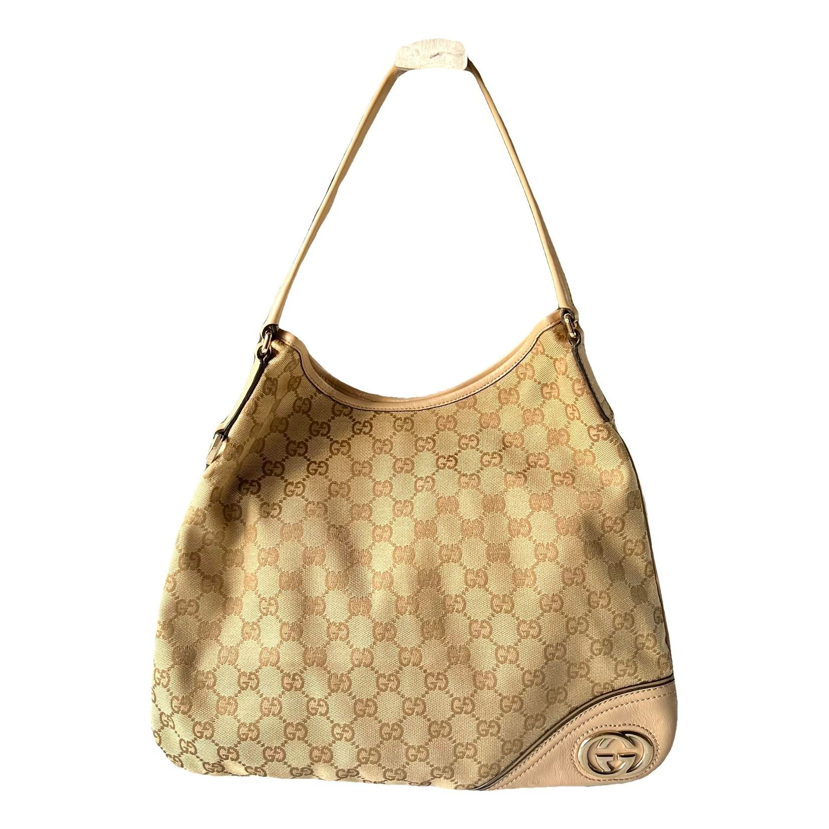 Britt cloth handbag