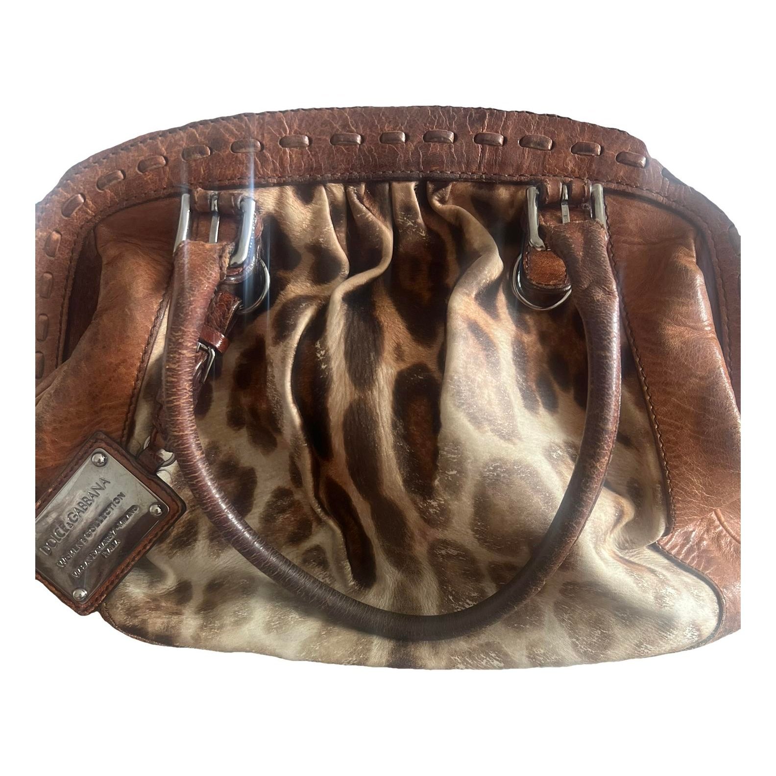 Leather handbag