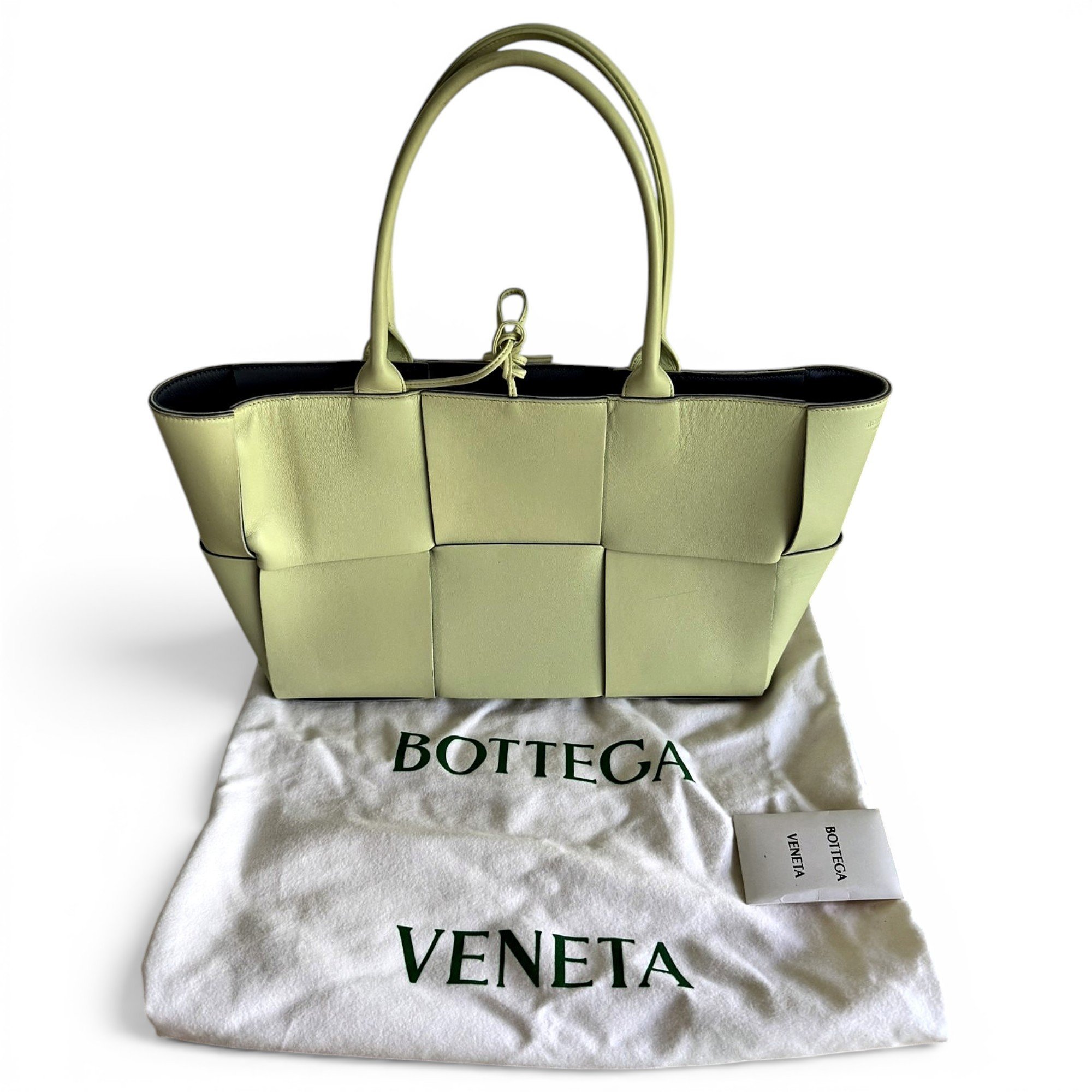 Bottega Veneta Arco leather handbag