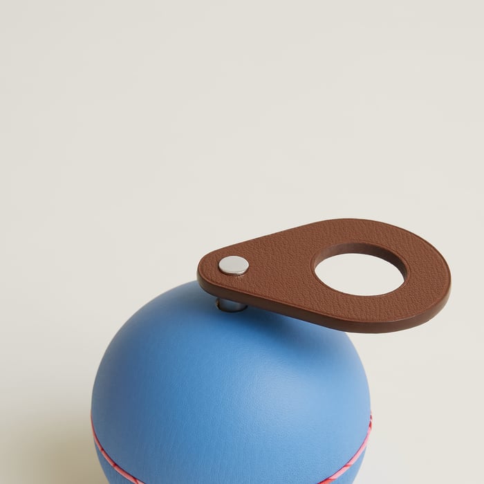 Random Spherical Music Box With a Came Key