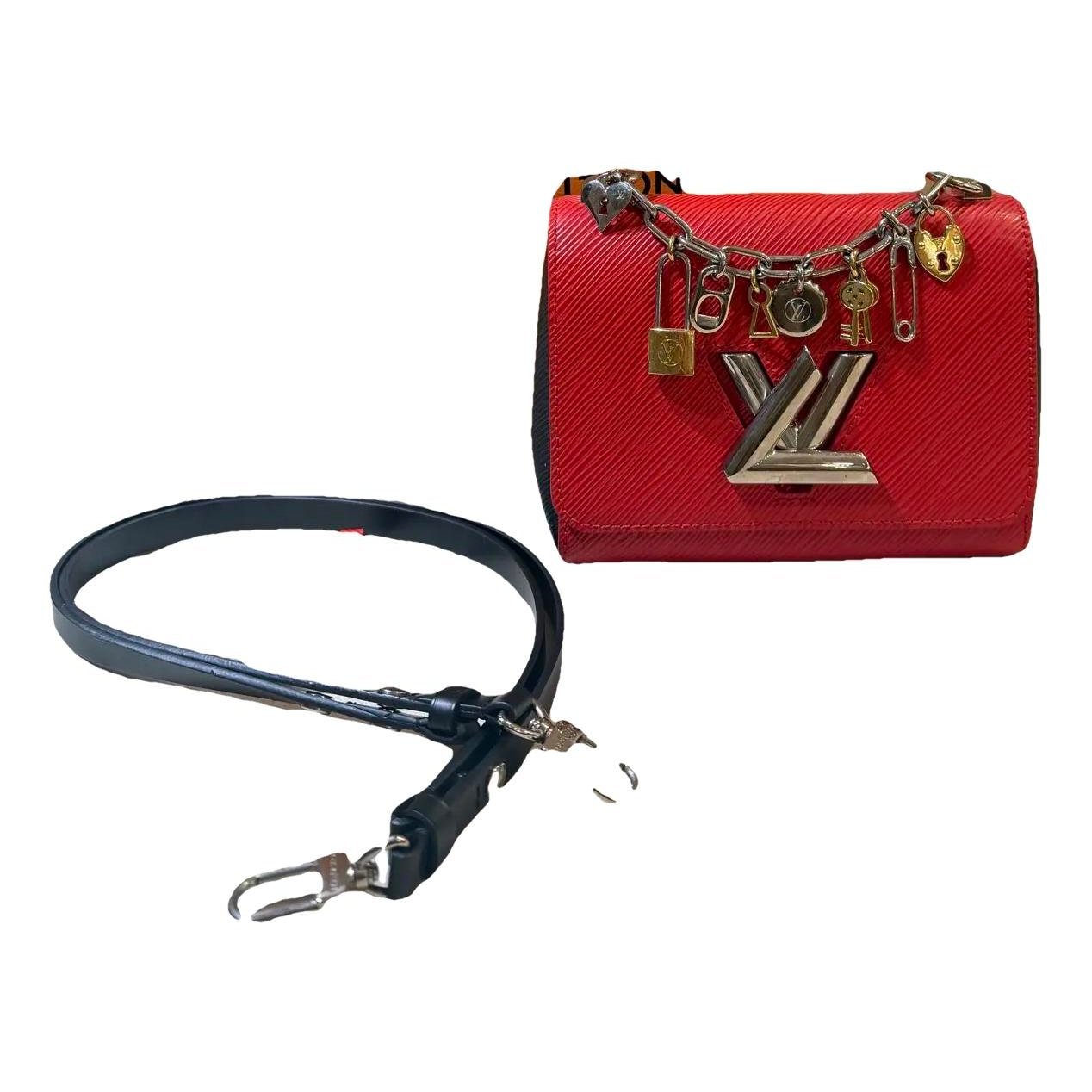 Twist leather handbag
