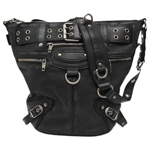 Leather crossbody bag