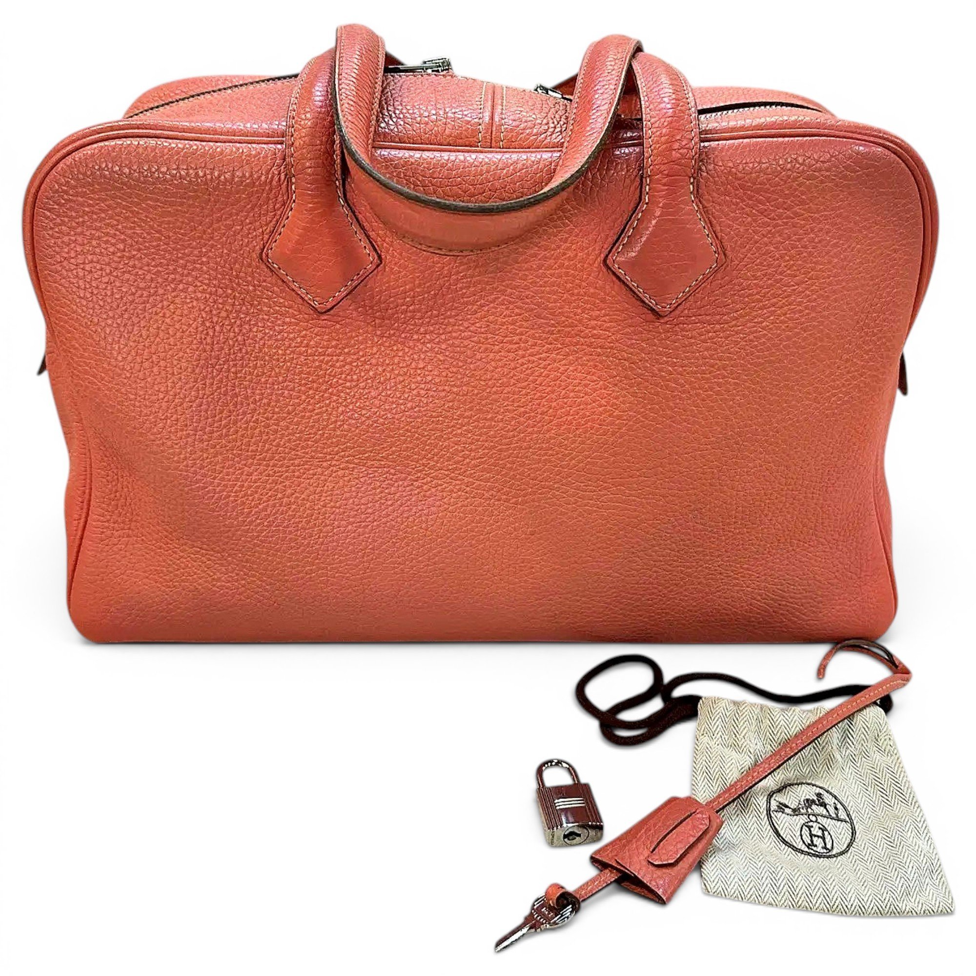 Victoria leather handbag