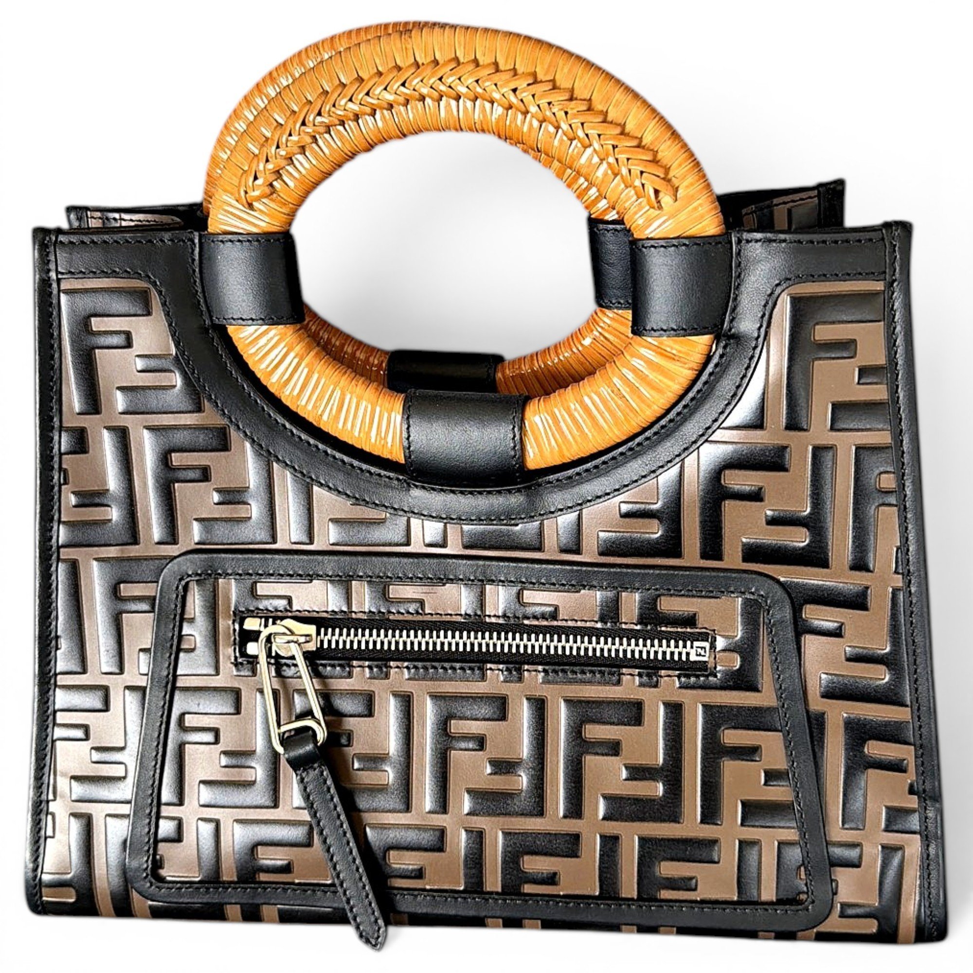 Runaway Shopping leather handbag
