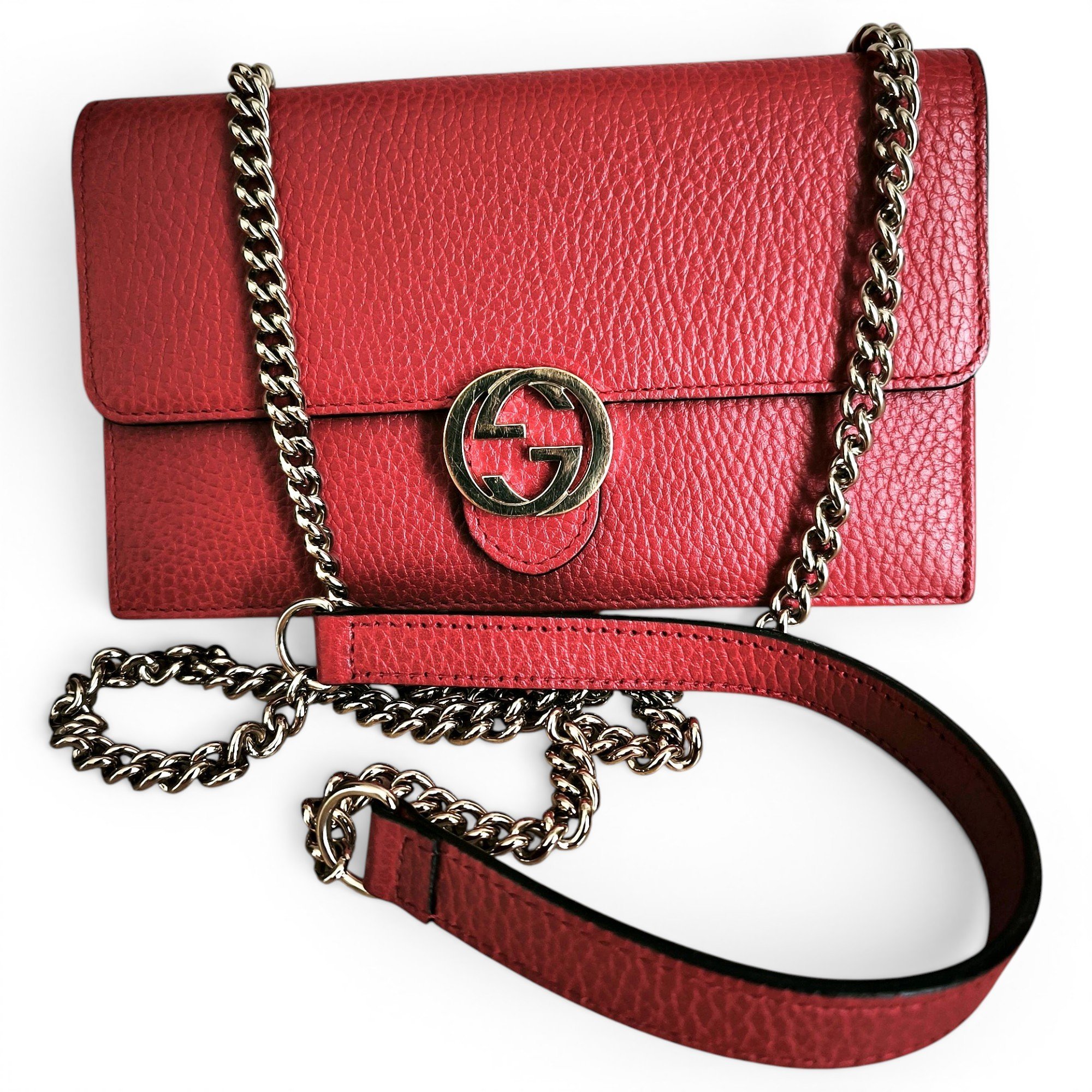 Interlocking leather crossbody bag