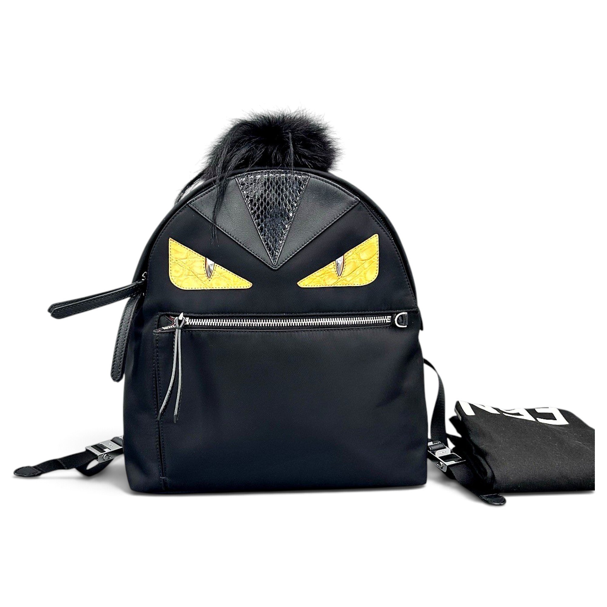 Cloth backpack