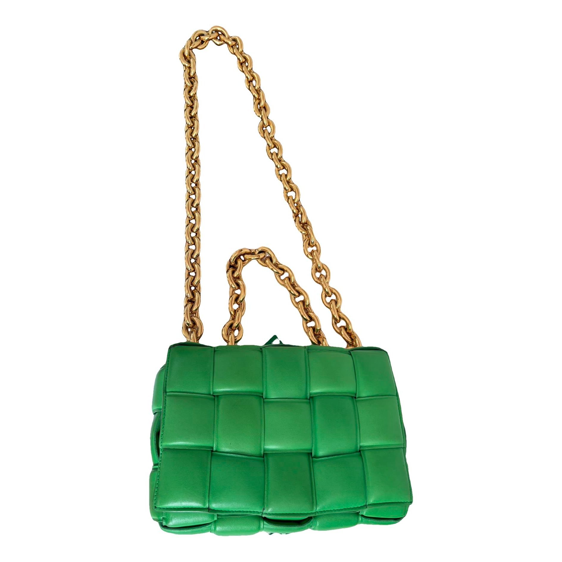 Chain Cassette leather crossbody bag