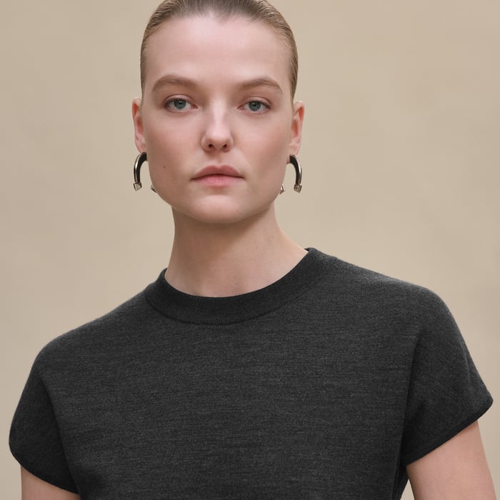 Gris Volcanique Short-sleeve Sweater