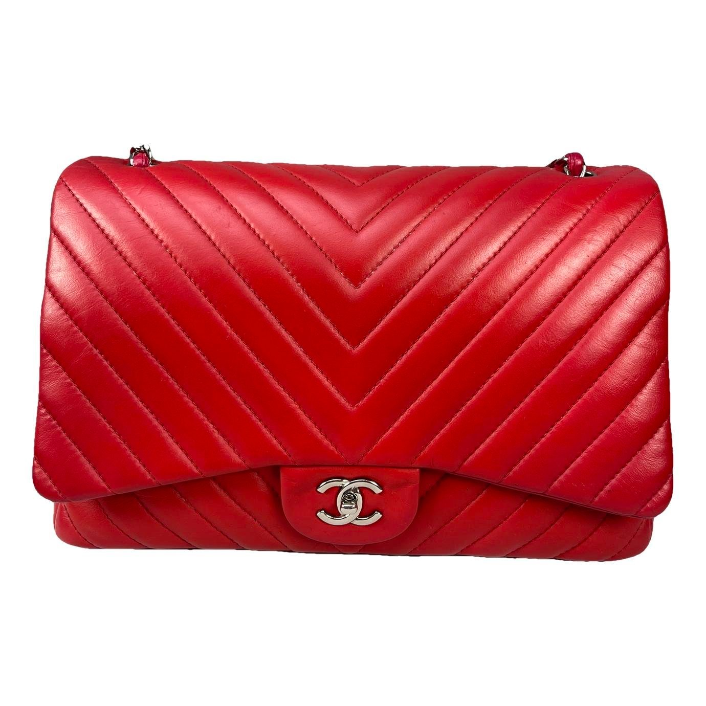 Timeless/Classique leather crossbody bag