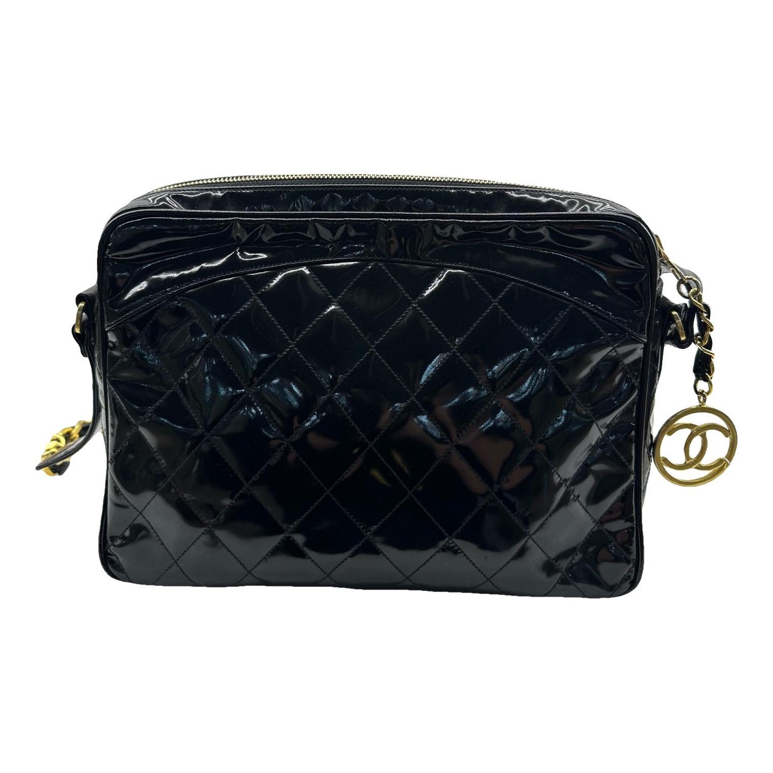 Chanel 22 leather handbag
