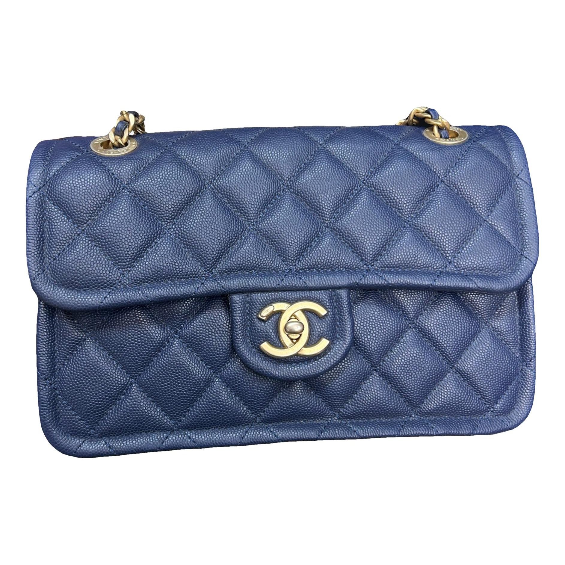 Timeless/Classique leather crossbody bag