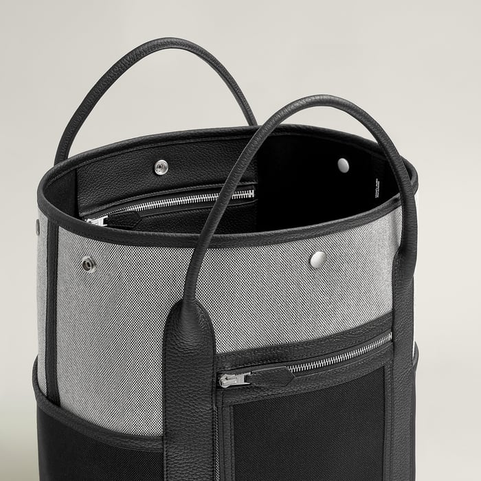 Garden Party Pockets Vertical Bag