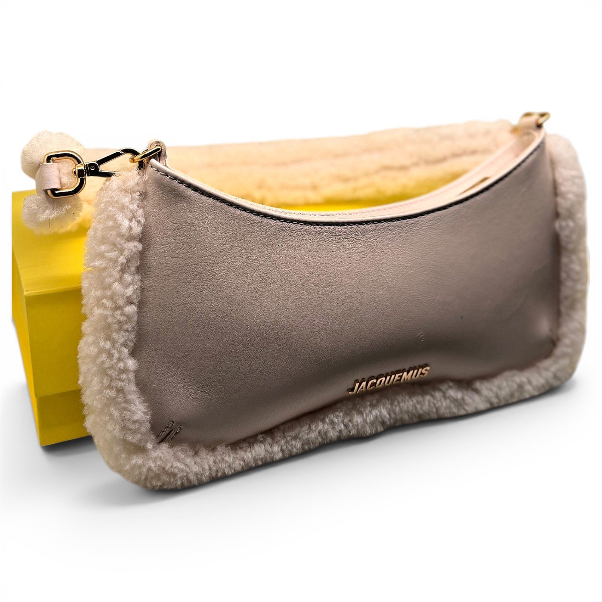 Jacquemus Le Bisou leather handbag