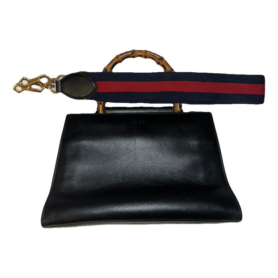 Nymphaea leather handbag