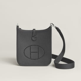 Evelyne 16 Amazone 백