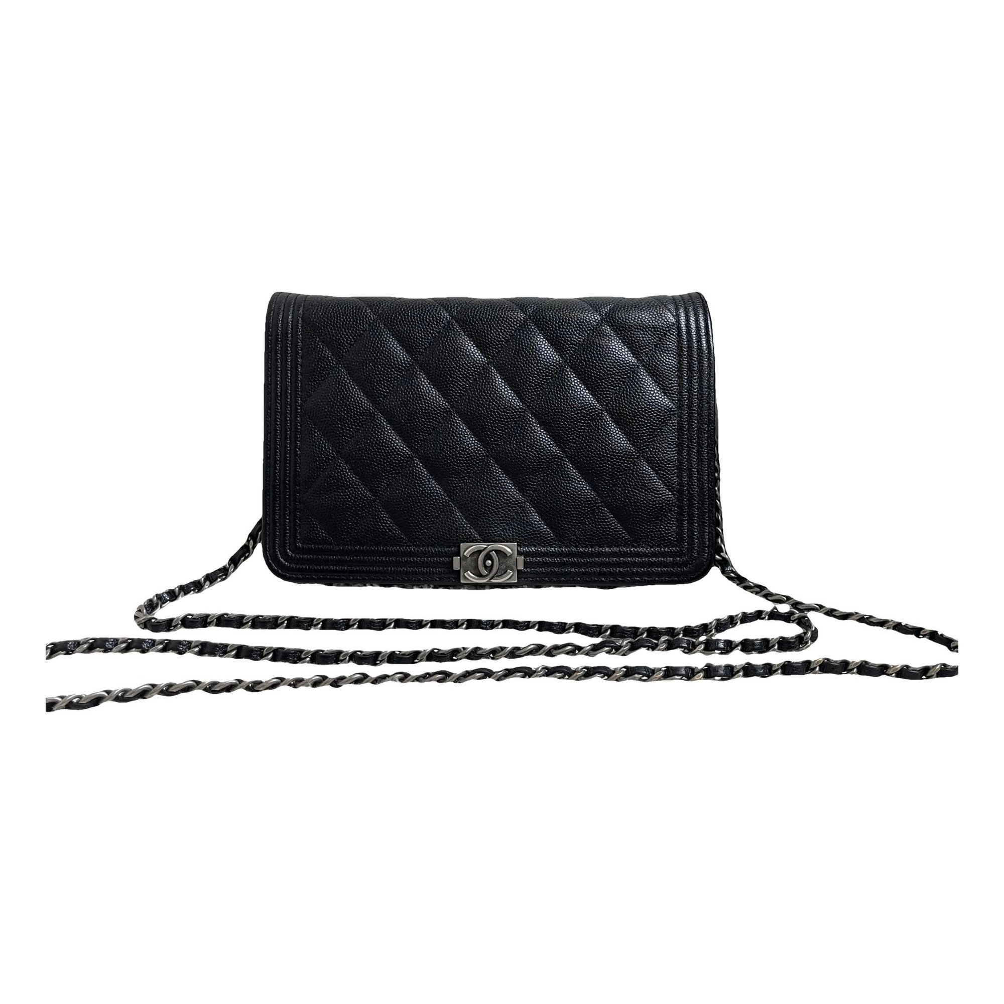 Wallet On Chain Boy leather crossbody bag