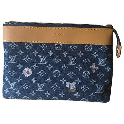 Clutch bag
