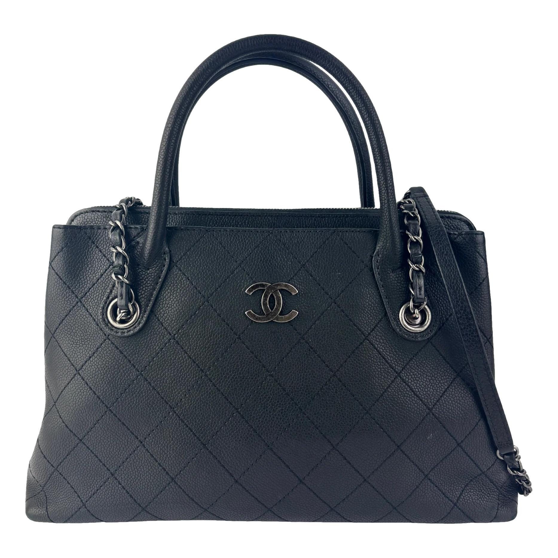 Leather tote