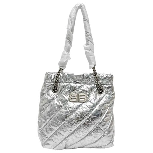 Crush leather handbag