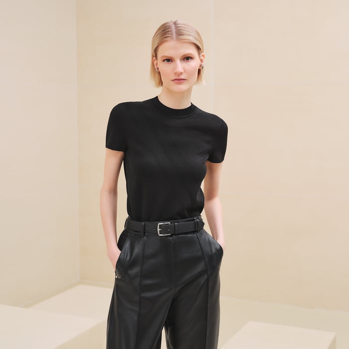 Noir "Bandanas" Short-sleeve Sweater