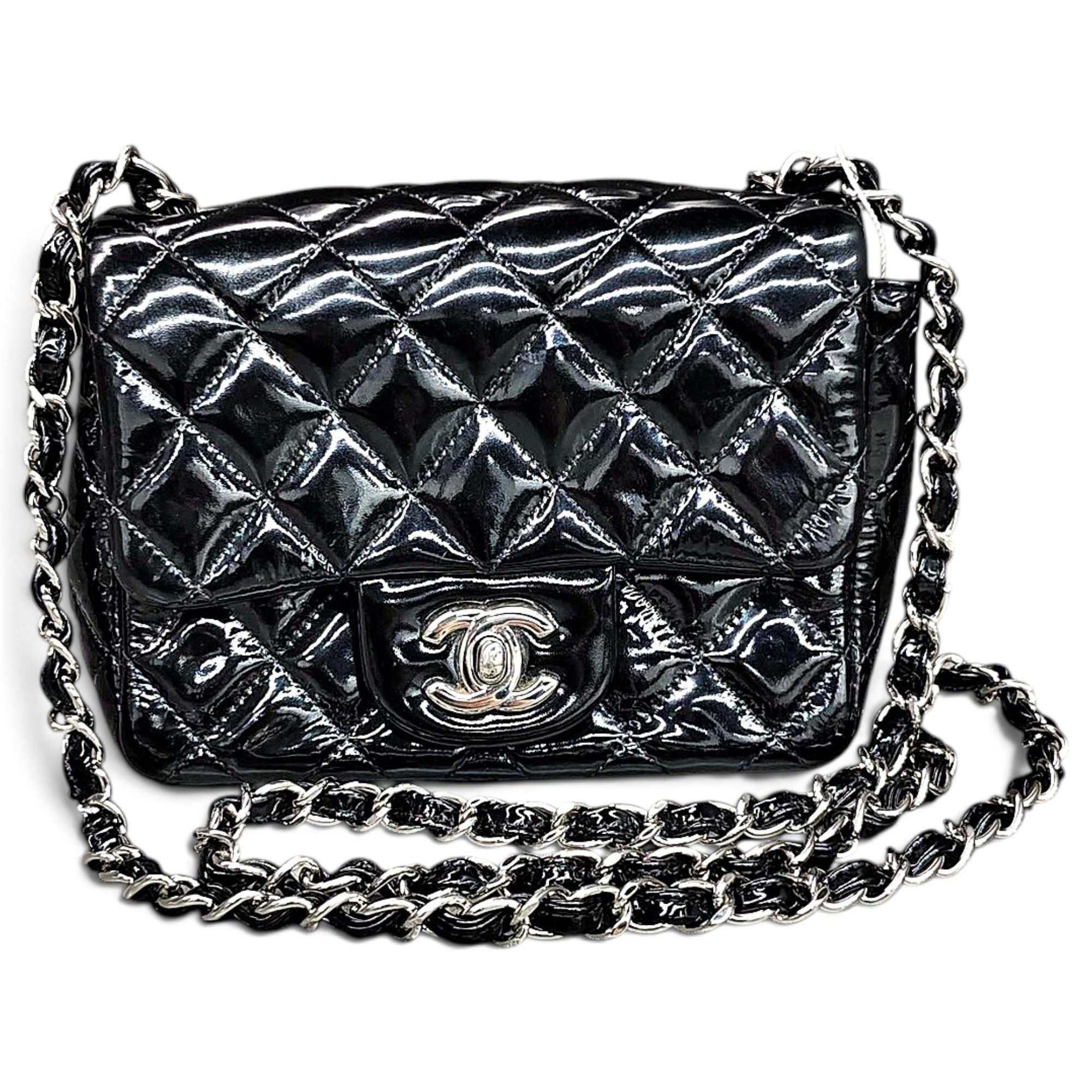 Timeless/Classique patent leather crossbody bag