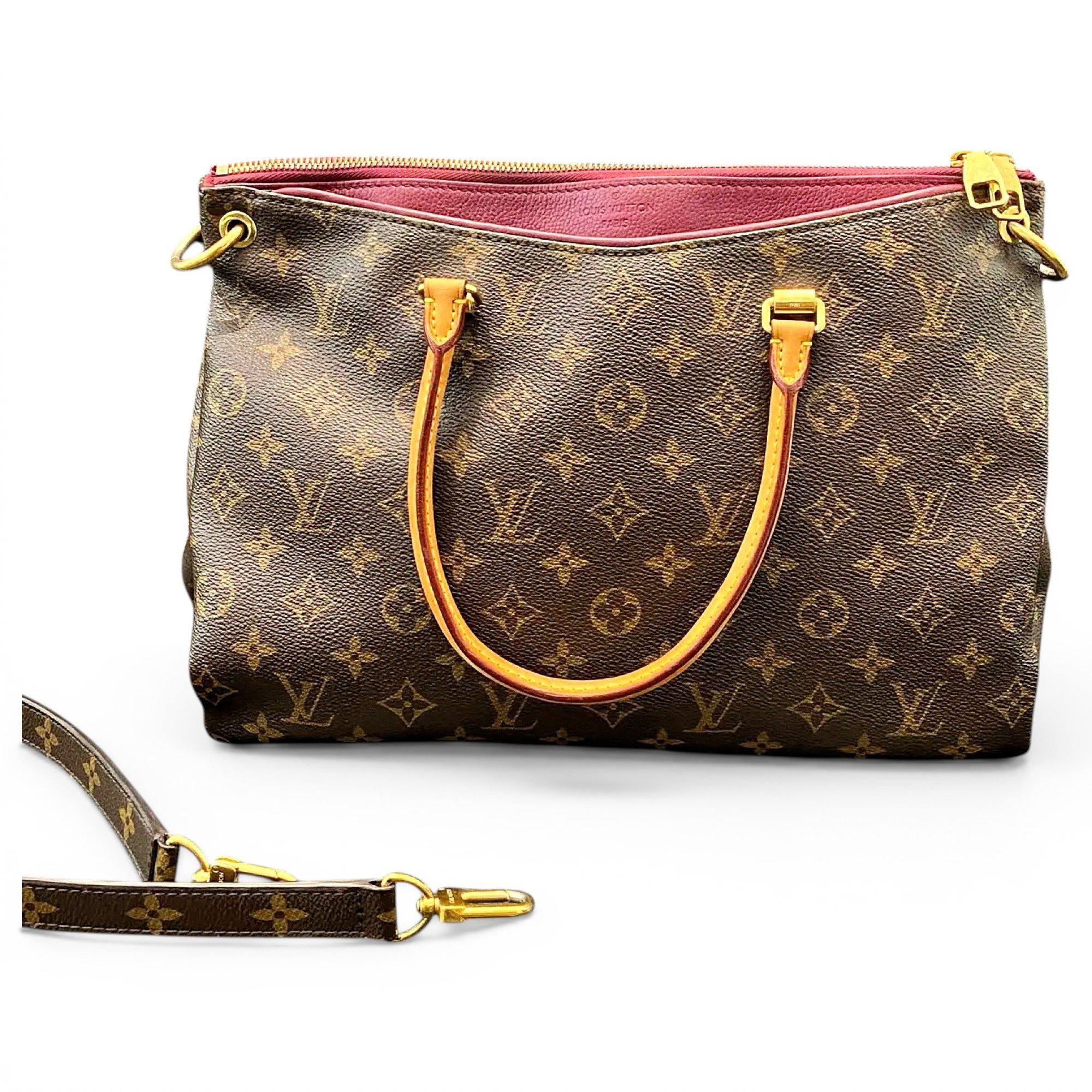 Pallas vinyl handbag