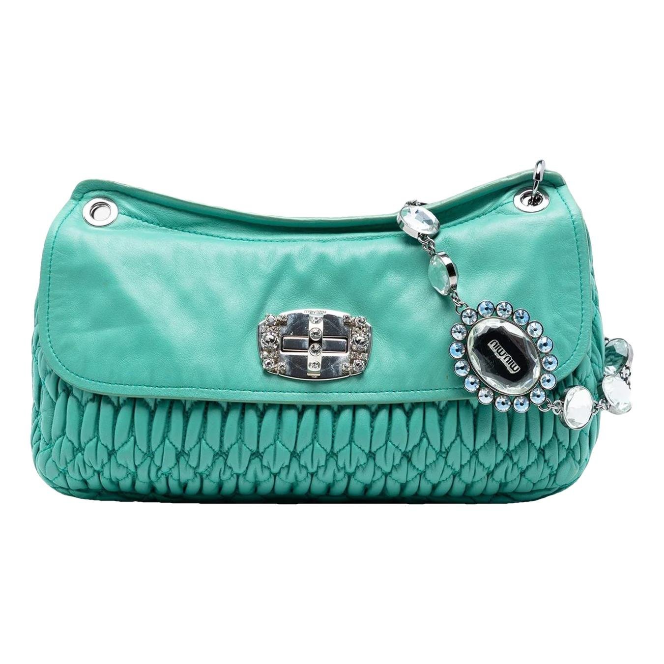Matelassé leather crossbody bag